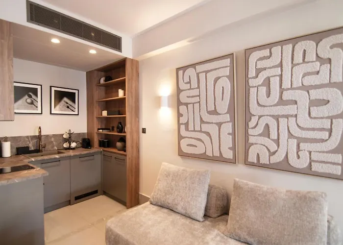 Aesthe Boutique Paralia Akratas